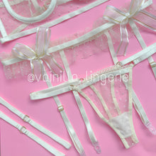 Cargar imagen en el visor de la galería, Set Barbara Beige