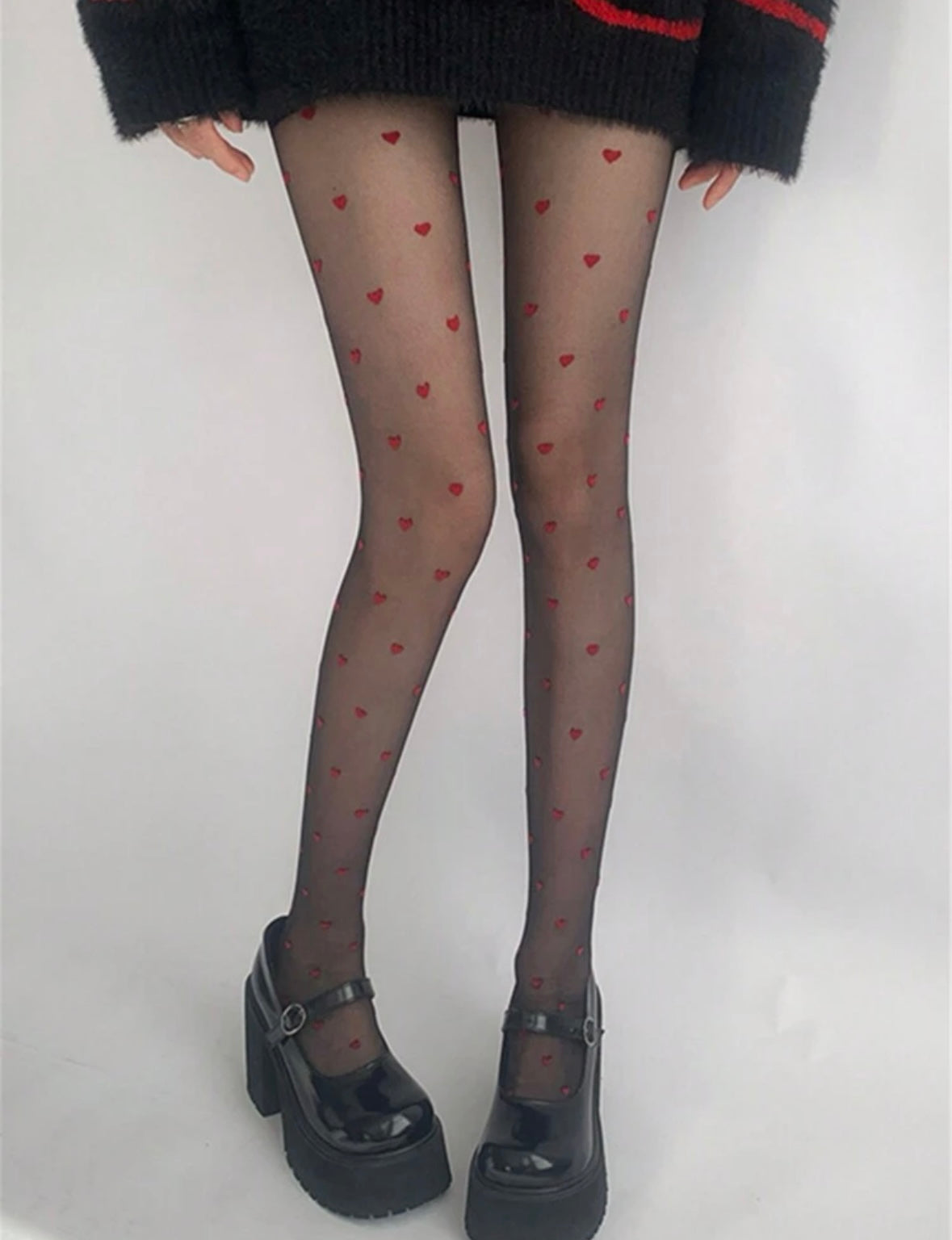 Medias corazones rojos
