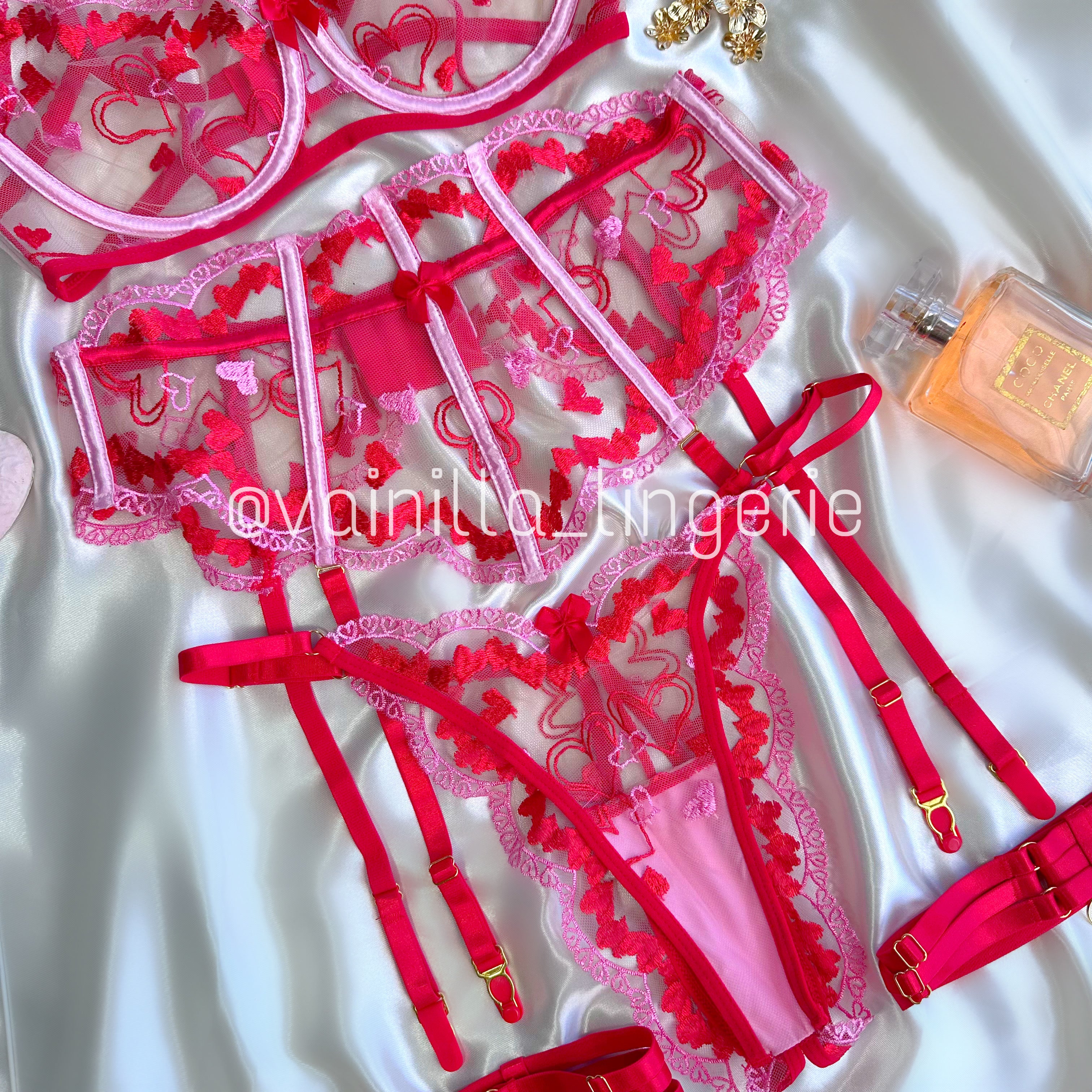 Set Abril rojo con rosado