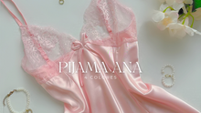 Cargar imagen en el visor de la galería, Pijama Ana Rosado Satín
