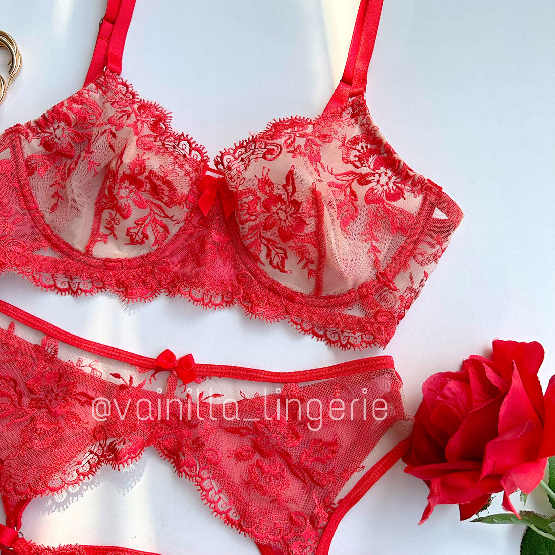 Set Escarlet Rojo