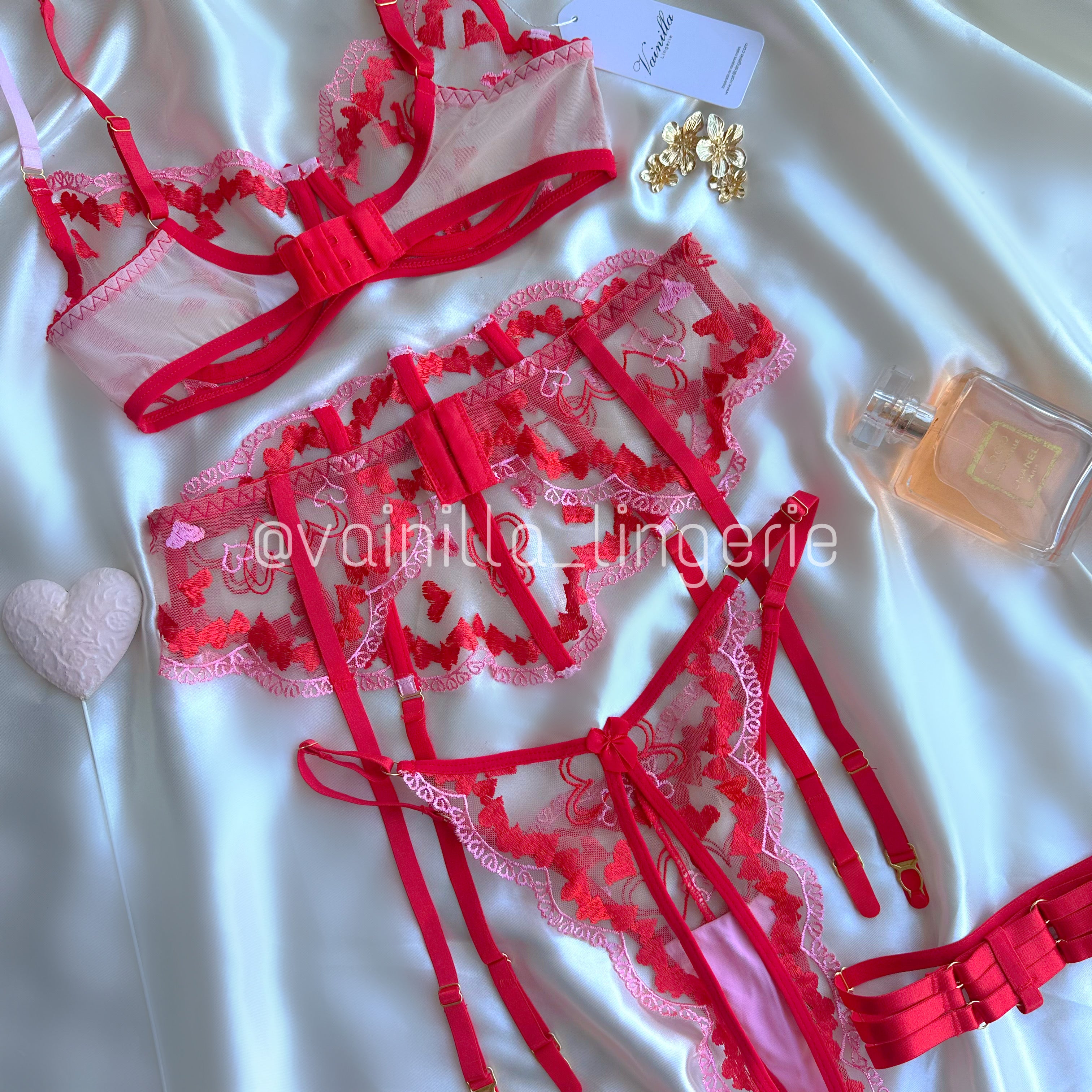 Set Abril rojo con rosado