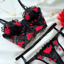 Cargar imagen en el visor de la galería, Set Simona negro con rojo
