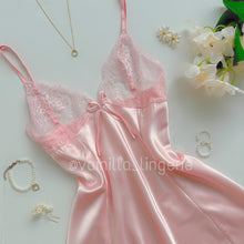 Cargar imagen en el visor de la galería, Pijama Ana Rosado Satín
